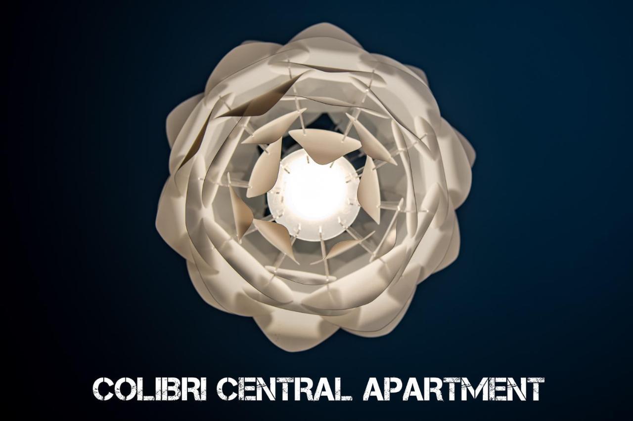 Colibri Central Apartment Варна Экстерьер фото
